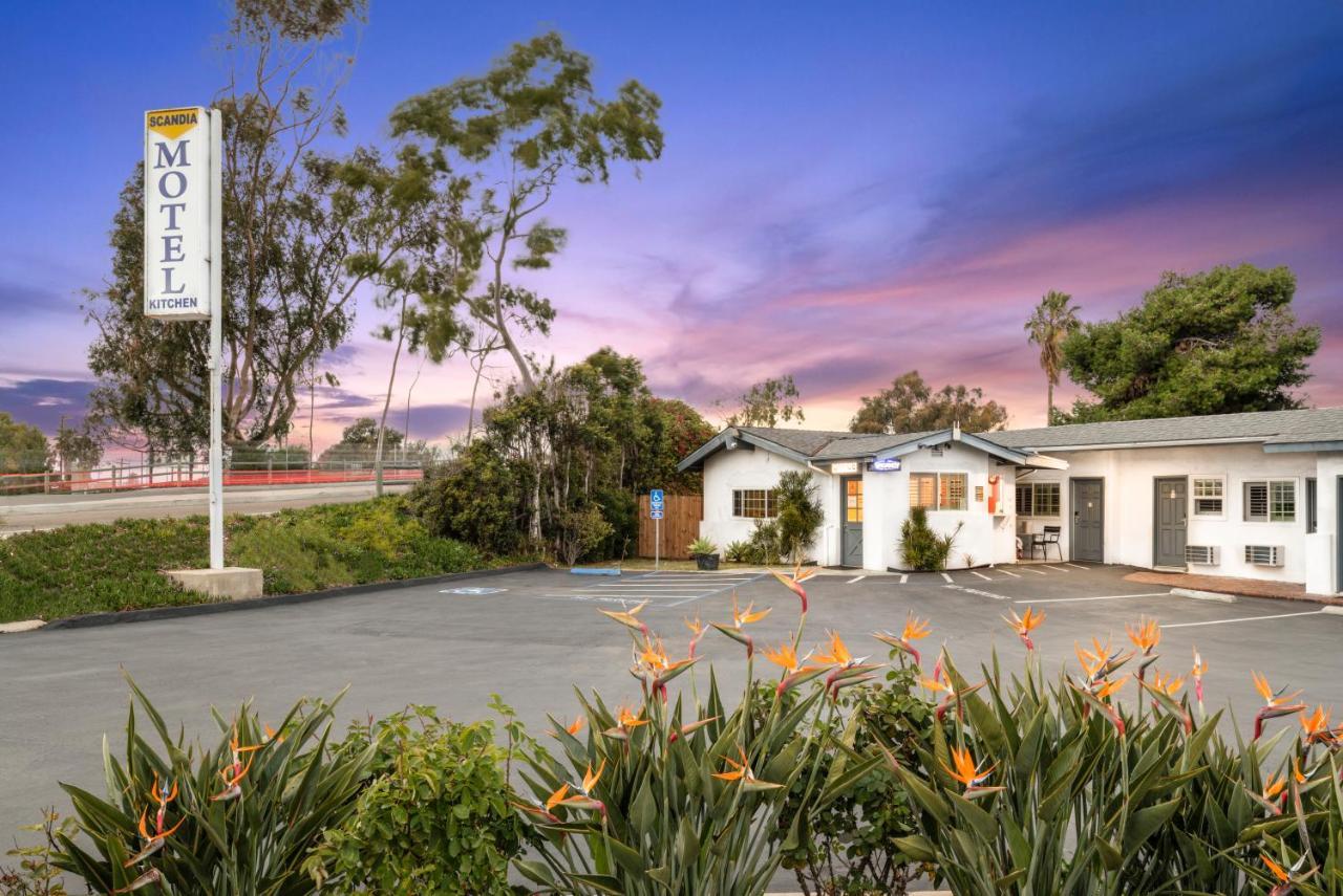 Scandia Motel Carlsbad Eksteriør billede