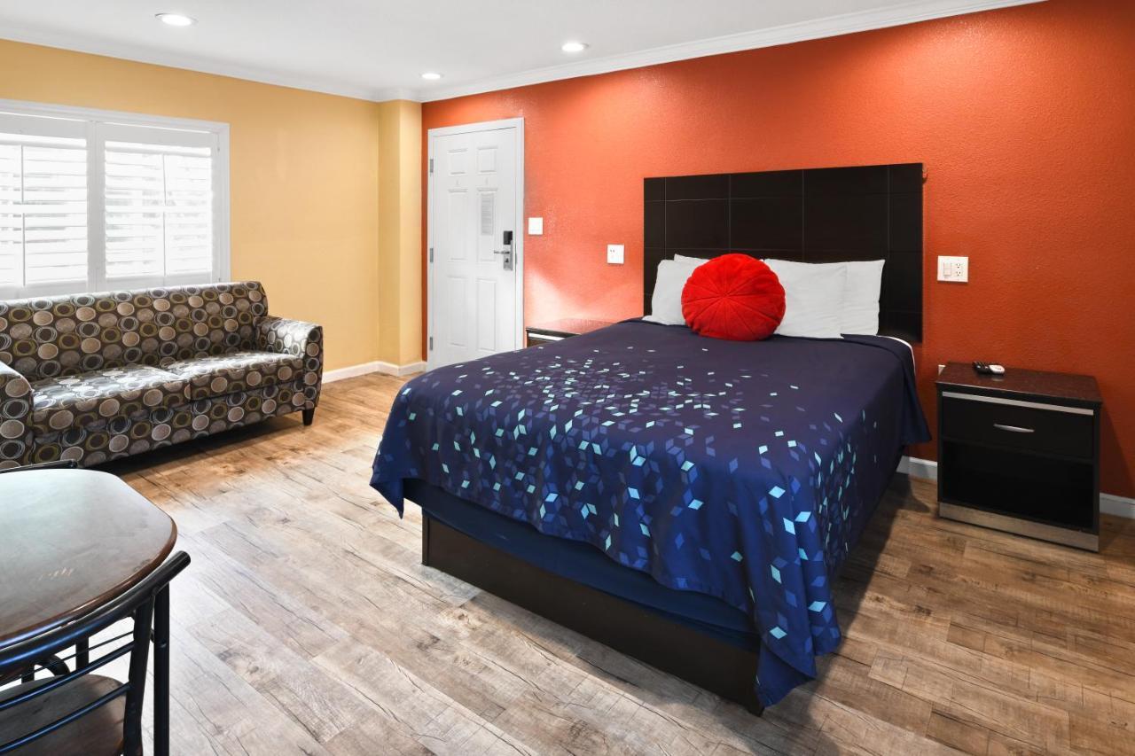 Scandia Motel Carlsbad Eksteriør billede