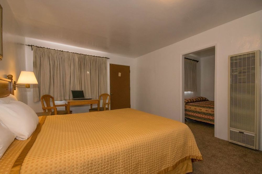 Scandia Motel Carlsbad Eksteriør billede